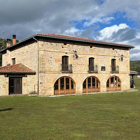 Albergue Pinares - La Casona De Revenga Regumiel de la Sierra Extérieur photo