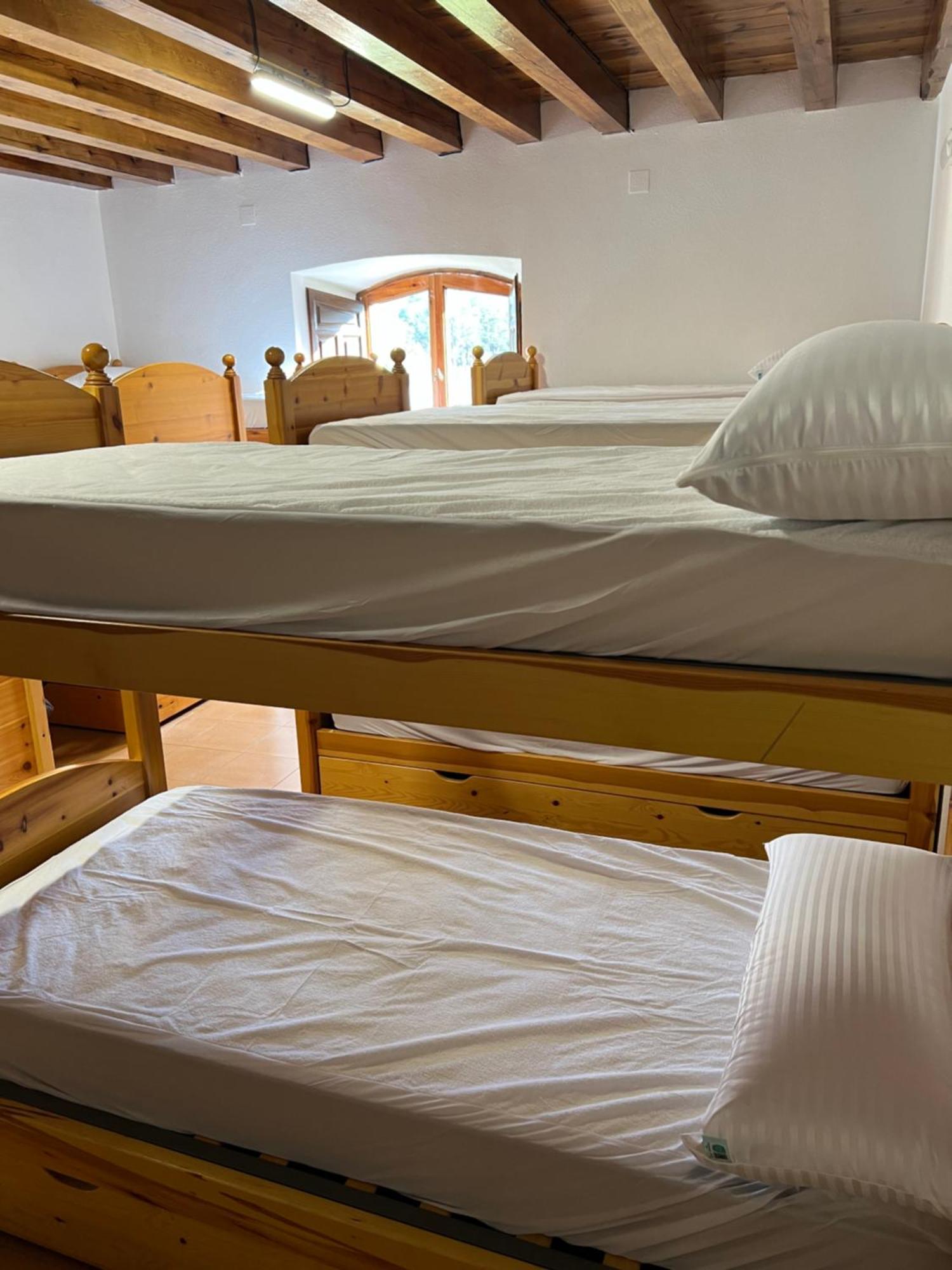 Albergue Pinares - La Casona De Revenga Regumiel de la Sierra Extérieur photo