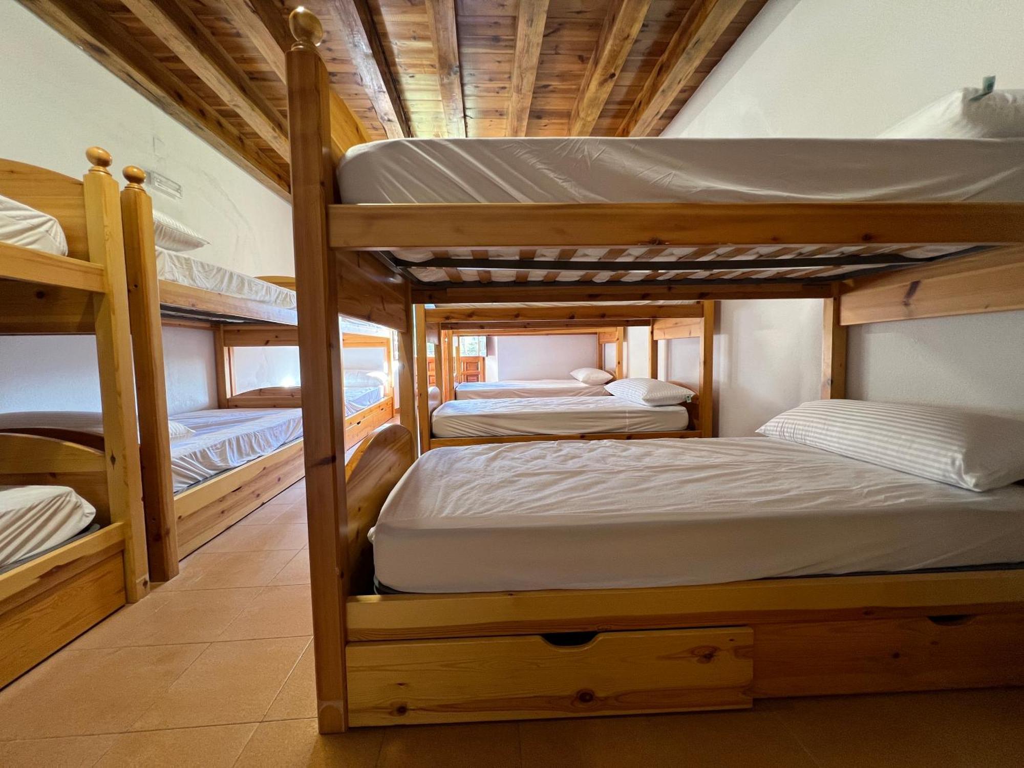 Albergue Pinares - La Casona De Revenga Regumiel de la Sierra Extérieur photo